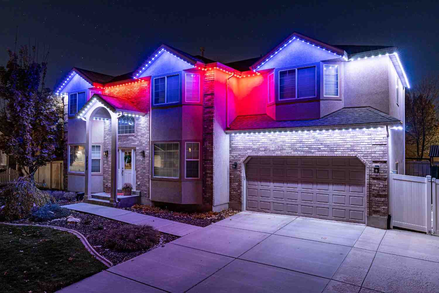 custom christmas light installation
